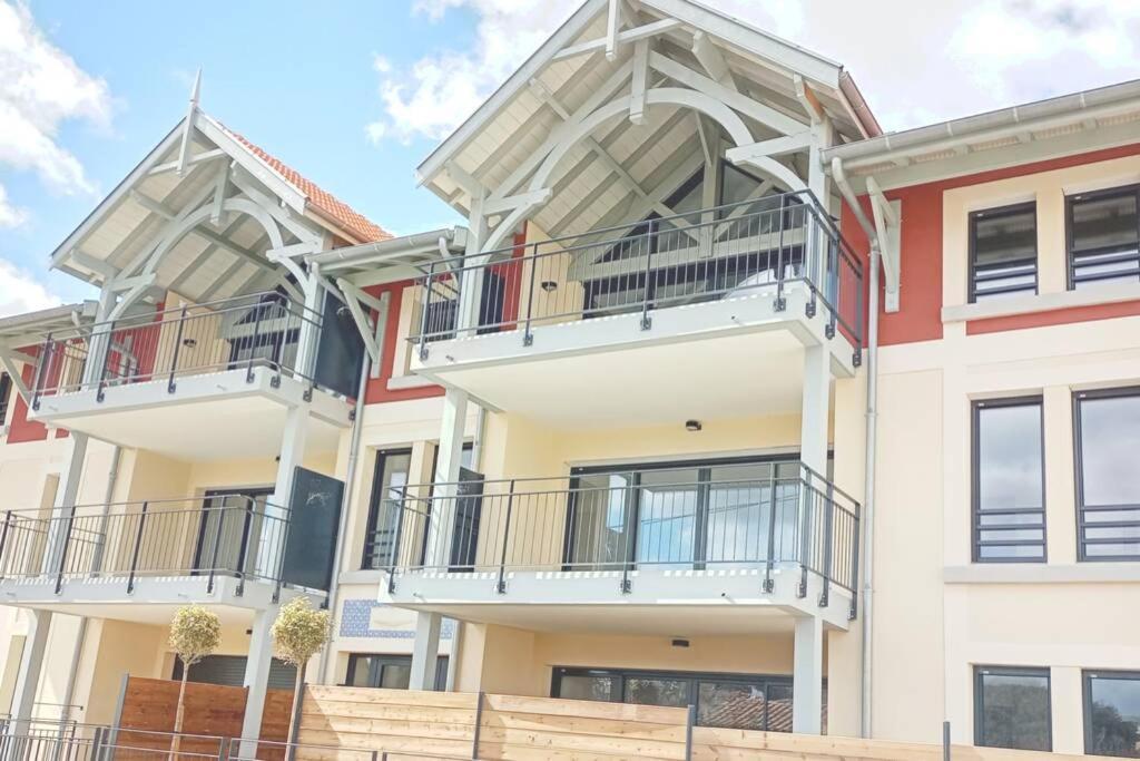 Loft Standing 100 M2 A 200 Metres De La Plage Apartment Lacanau Luaran gambar